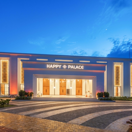 Happy Palace về đêm